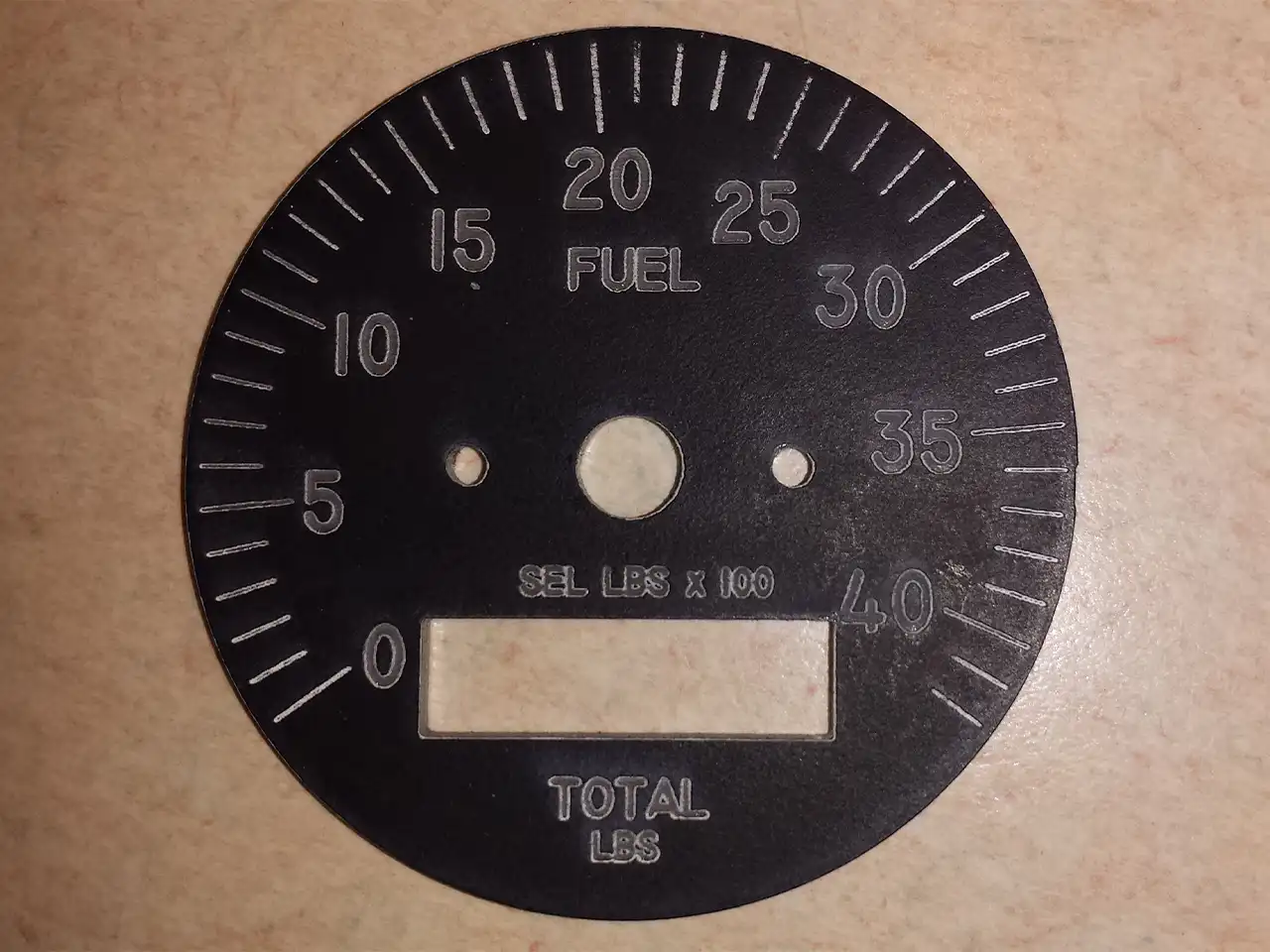 حک لیزر روی پلاستیک