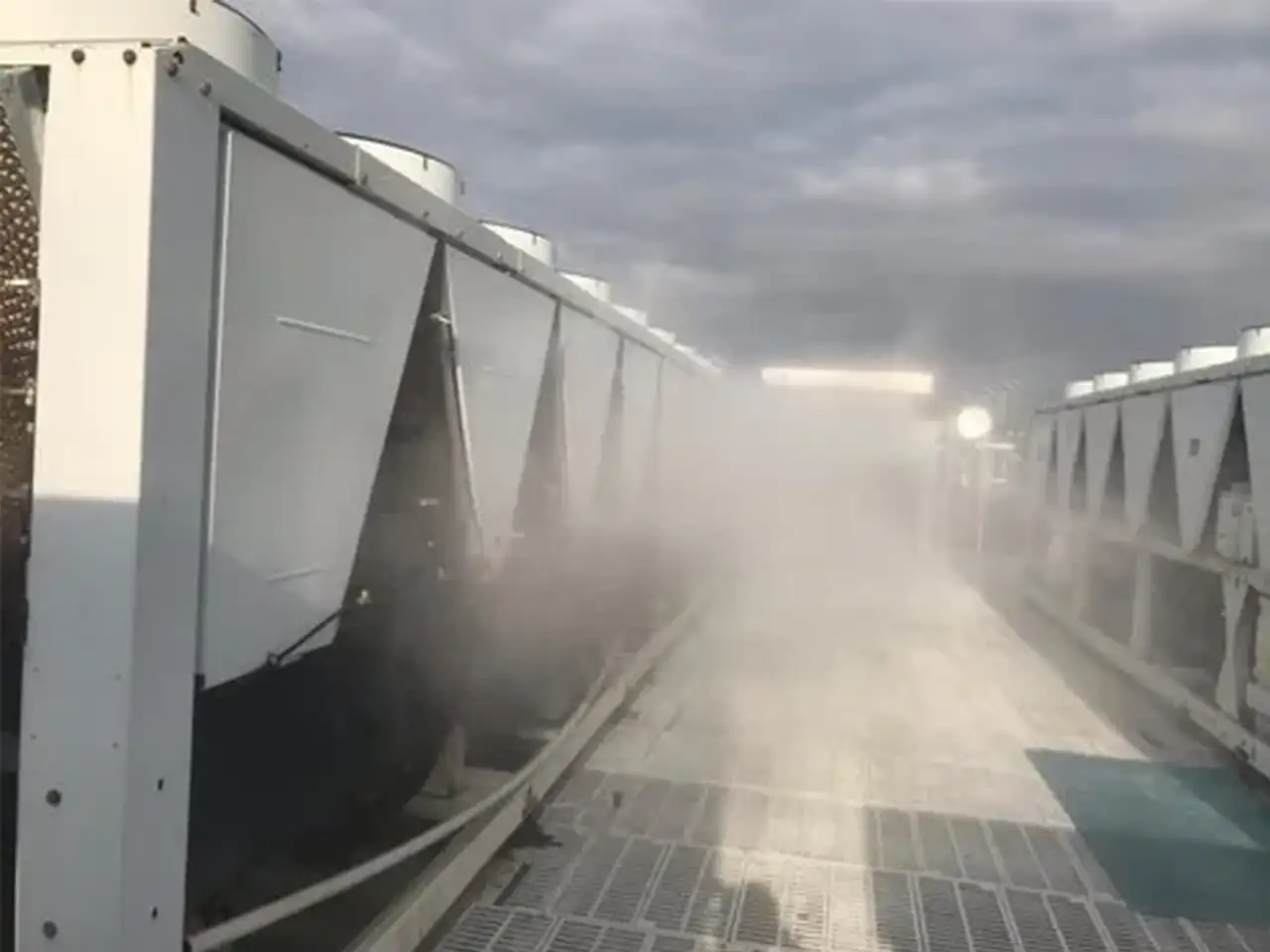 کاهش گاز محیطی و افزایش ایمنی در پالایشگاه ها